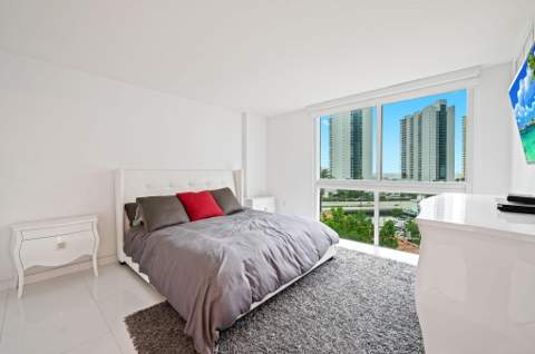 200 Sunny Isles Boulevard 2-806, Sunny Isles Beach FL - photo 16 of 45