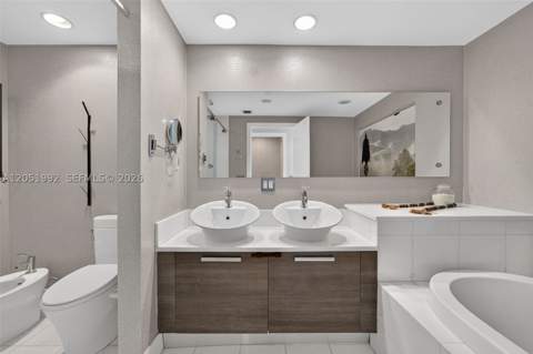 2950 NE 188th St 406, Aventura FL - photo 22 of 40