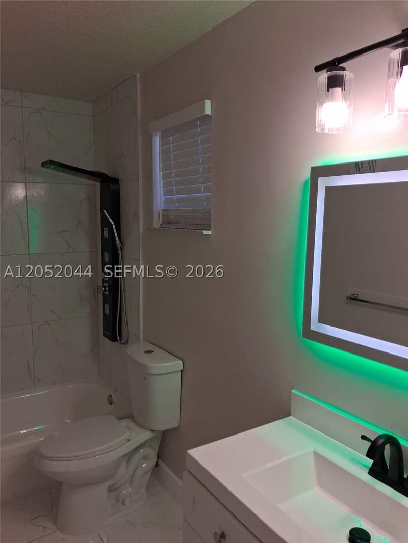 3 bedroom Townhouse at 7245 NW 173rd Dr 2502, Bonita Golf View Townvill, Hialeah — photo 4