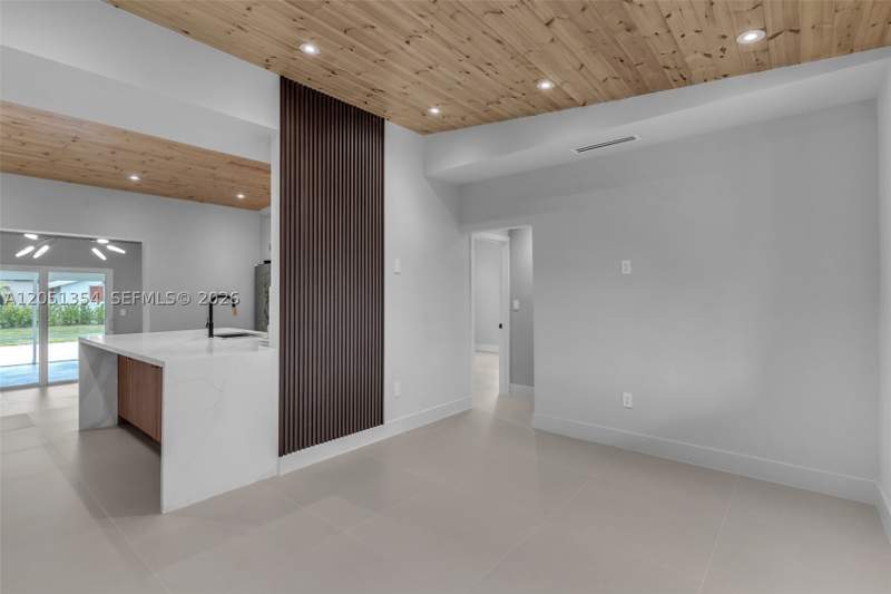 3 bedroom SingleFamilyResidence at 30221 SW 173rd Ave, Kings Highway Homesites, Homestead — photo 5