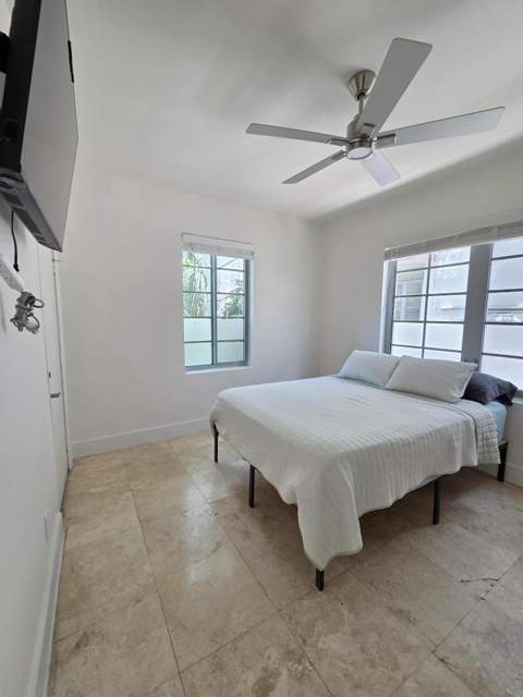 1045 Lenox Avenue 6, Miami Beach FL - photo 12 of 14