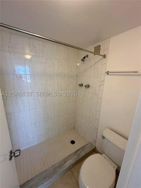 1865 79th St Cswy 8K, Miami FL - photo 21 of 73