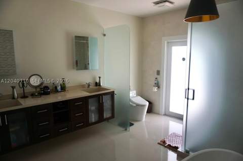 6940 SW 89th Ct, Miami FL - photo 13 of 24