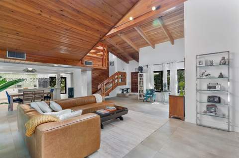 9200 NE 12th Ave, Miami Shores FL - photo 18 of 74