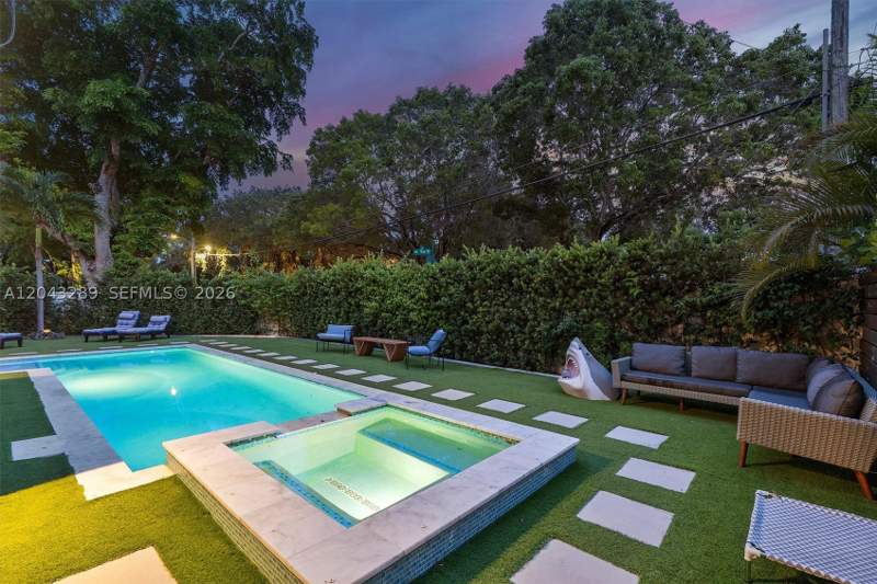 3 bedroom SingleFamilyResidence at 9200 NE 12th Ave, Belvidere Park, Miami Shores — photo 4