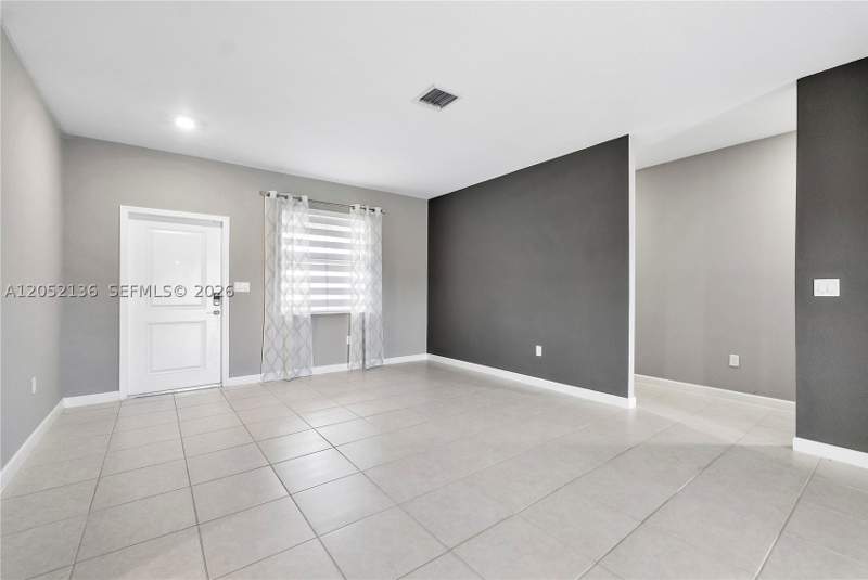 5 bedroom SingleFamilyResidence at 29101 SW 167th Ct, Sedona Estates, Homestead — photo 2