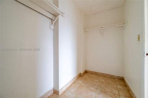 200 178th Dr 711, Sunny Isles Beach FL - photo 23 of 35
