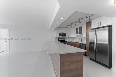 7135 Collins Ave 1535, Miami Beach FL - photo 10 of 46