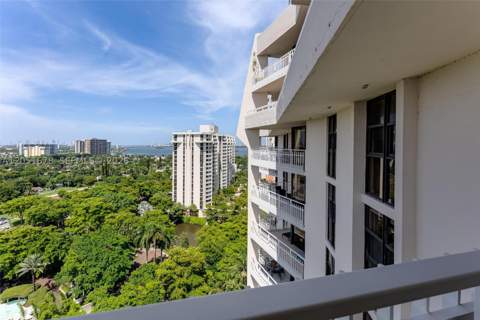 2000 Towerside Ter 1911, Miami FL - photo 12 of 80