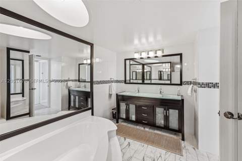 2000 Towerside Ter 1911, Miami FL - photo 23 of 80