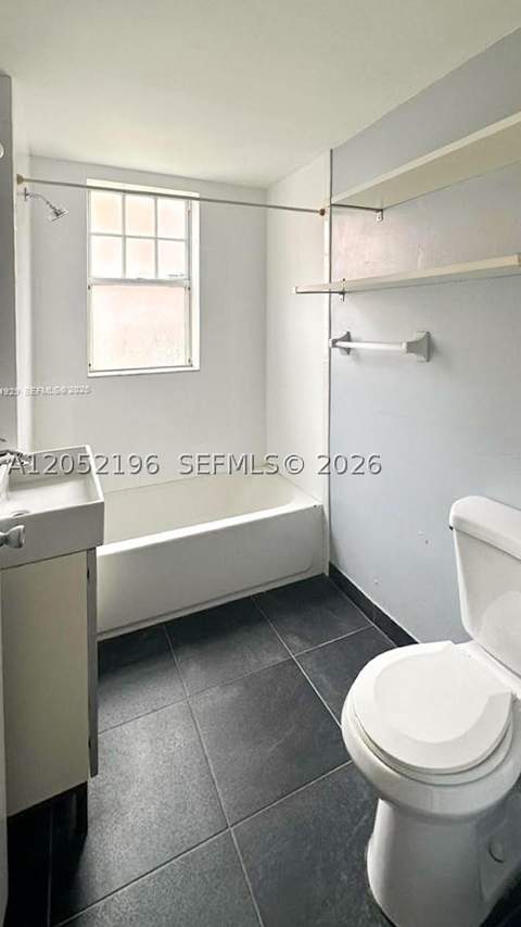 754 Meridian Ave 15, Miami Beach FL - photo 13 of 14