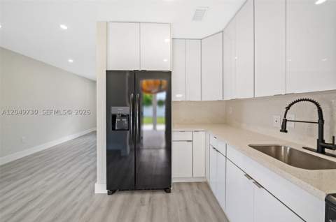 1720 SW 67th St, Miami FL - photo 15 of 46