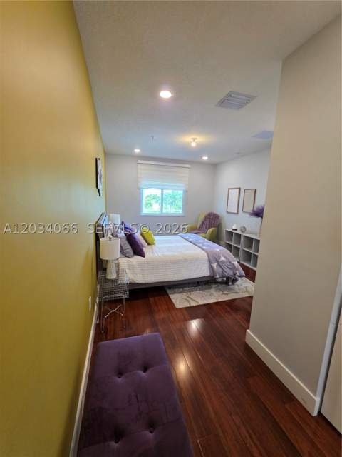 10222 NW 64th Way 302, Doral FL - photo 18 of 36