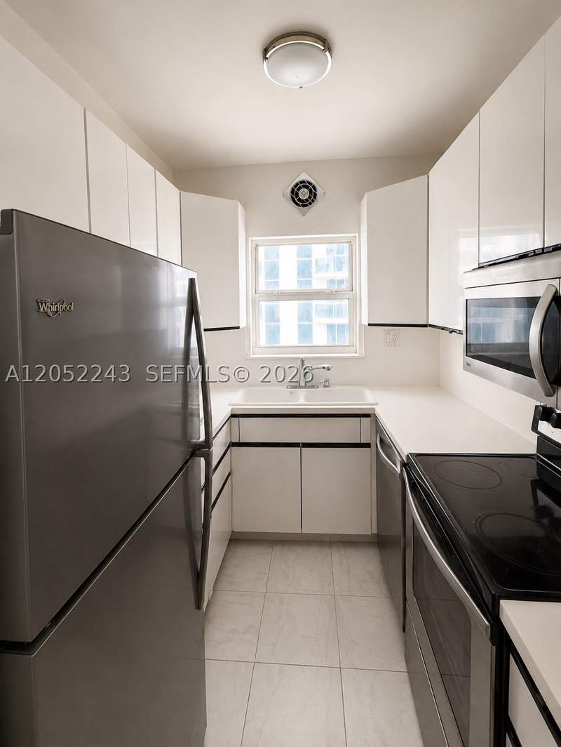 1 bedroom Condominium at 4747 Collins Ave 708, Mimosa Condo, Miami Beach — photo 4