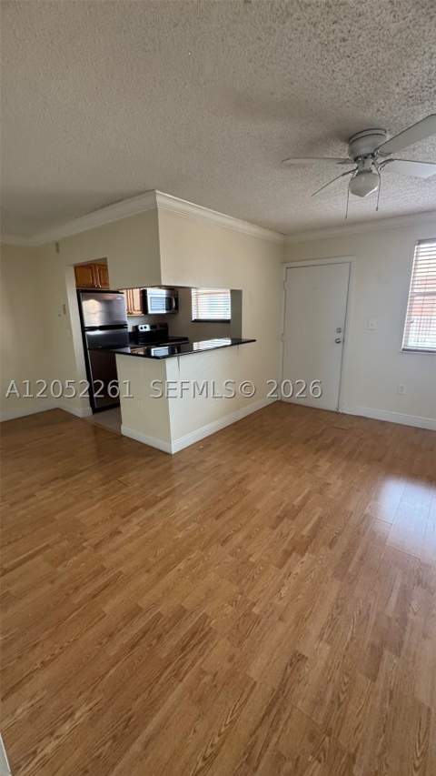 2441 SW 31st Ave 303, Miami FL - photo 14 of 22