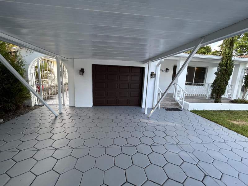 4 bedroom SingleFamilyResidence at 5757 SW 3rd Street, Westlawn Corr Plat, Miami — photo 5