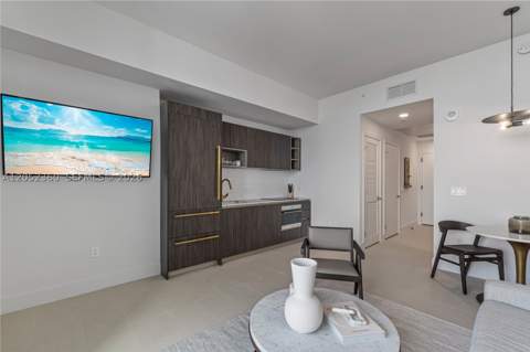 159 NE 6th St 5103, Miami FL - photo 7 of 24