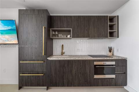159 NE 6th St 5103, Miami FL - photo 9 of 24