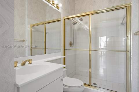 3722 NE 208th Ter, Aventura FL - photo 20 of 40