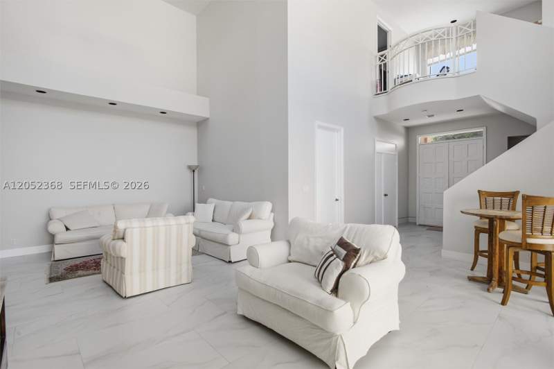 3 bedroom SingleFamilyResidence at 3722 NE 208th Ter, Island Way, Aventura — photo 5