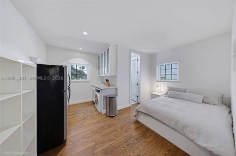 439 15th St 18, Miami Beach FL - photo 16 of 24