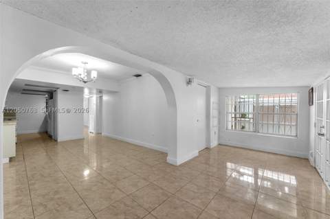 10873 NW 1st Ln 10873, Miami FL - photo 12 of 38