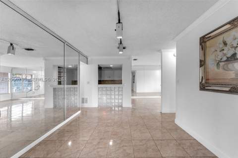10873 NW 1st Ln 10873, Miami FL - photo 7 of 38