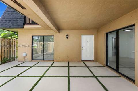14213 SW 94th Cir Ln 104-8, Miami FL - photo 6 of 37