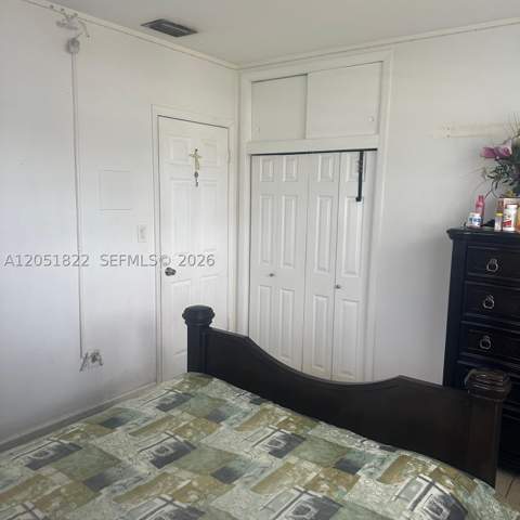 930 NW 180th Ter, Miami Gardens FL - photo 18 of 34