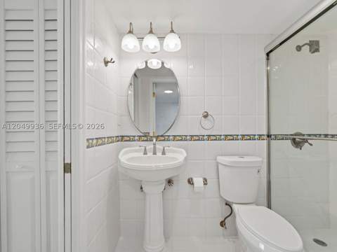 401 Ocean Dr 403, Miami Beach FL - photo 14 of 38