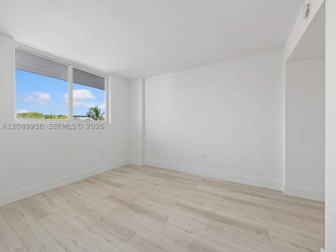401 Ocean Dr 403, Miami Beach FL - photo 18 of 38