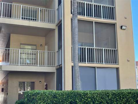 15290 SW 106th Ln 317, Miami FL - photo 16 of 24