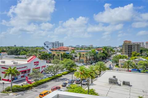 60 NW 37th Ave 608, Miami FL - photo 9 of 32