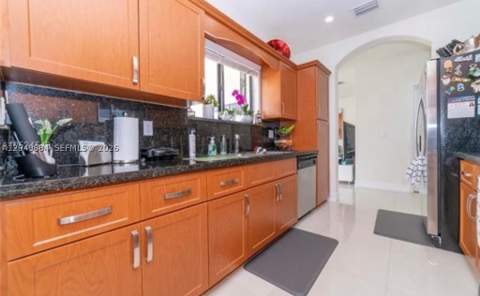 16588 SW 44 Street, Kendall FL - photo 9 of 15