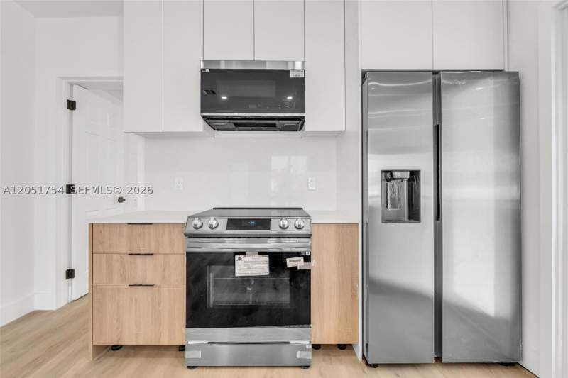 3 bedroom SingleFamilyResidence at 5364 NW 29th Ave, Glenwood Heights, Miami — photo 5