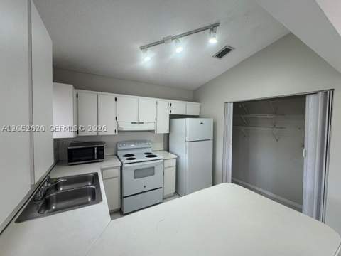 13073 SW 150th Ter, Miami FL - photo 6 of 26