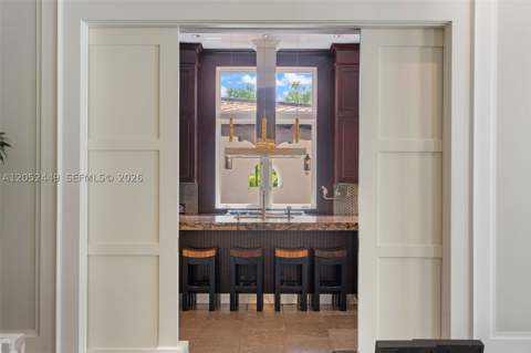 6201 Chapman Field Dr, Pinecrest FL - photo 16 of 81