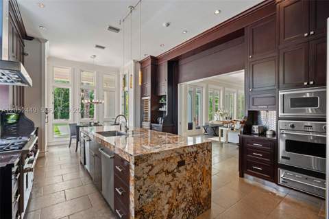 6201 Chapman Field Dr, Pinecrest FL - photo 22 of 81