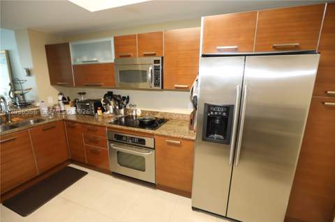 3330 NE 190th St 1312, Aventura FL - photo 8 of 51