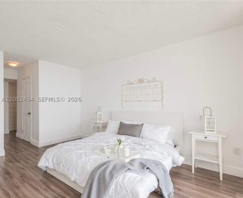 1301 NE Miami Gardens Dr 1522W, Miami FL - photo 8 of 11