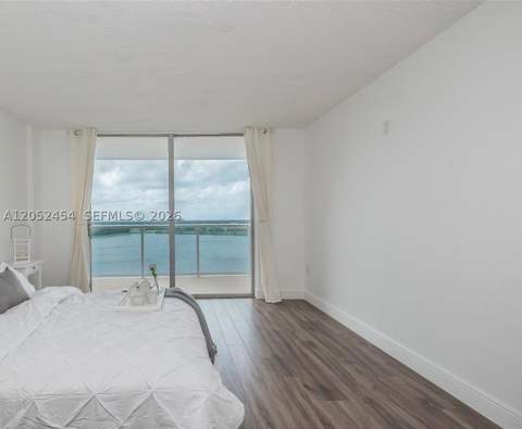 1301 NE Miami Gardens Dr 1522W, Miami FL - photo 9 of 11