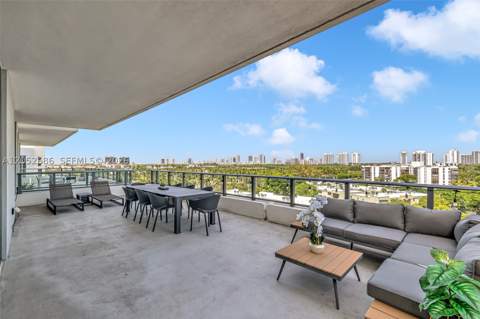 2960 NE 207th St 811, Aventura FL - photo 14 of 32