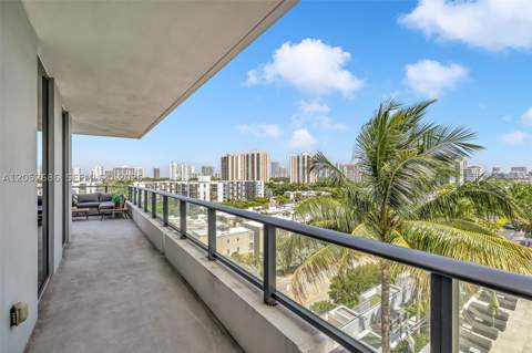 2960 NE 207th St 811, Aventura FL - photo 15 of 32