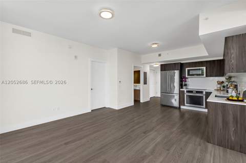 2960 NE 207th St 811, Aventura FL - photo 8 of 32