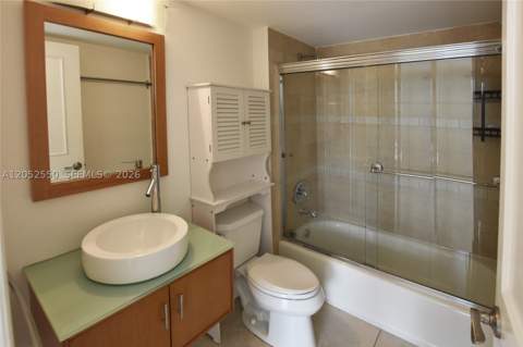 540 Brickell Key Dr 1511, Miami FL - photo 12 of 29