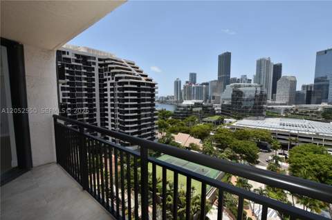 540 Brickell Key Dr 1511, Miami FL - photo 13 of 29