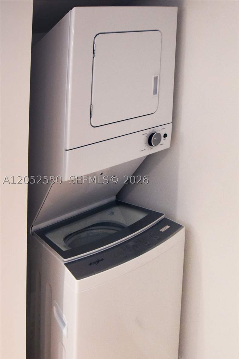 2 bedroom Condominium at 540 Brickell Key Dr 1511, Brickell Key II, Miami — photo 3