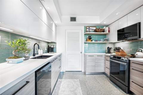 245 Michigan Ave Lg-5, Miami Beach FL - photo 8 of 22