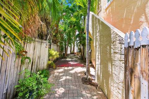 927 4th Street, Miami Beach FL - photo 14 of 24