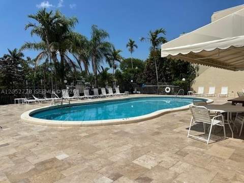 1507 NE 105th St, Miami Shores FL - photo 13 of 27